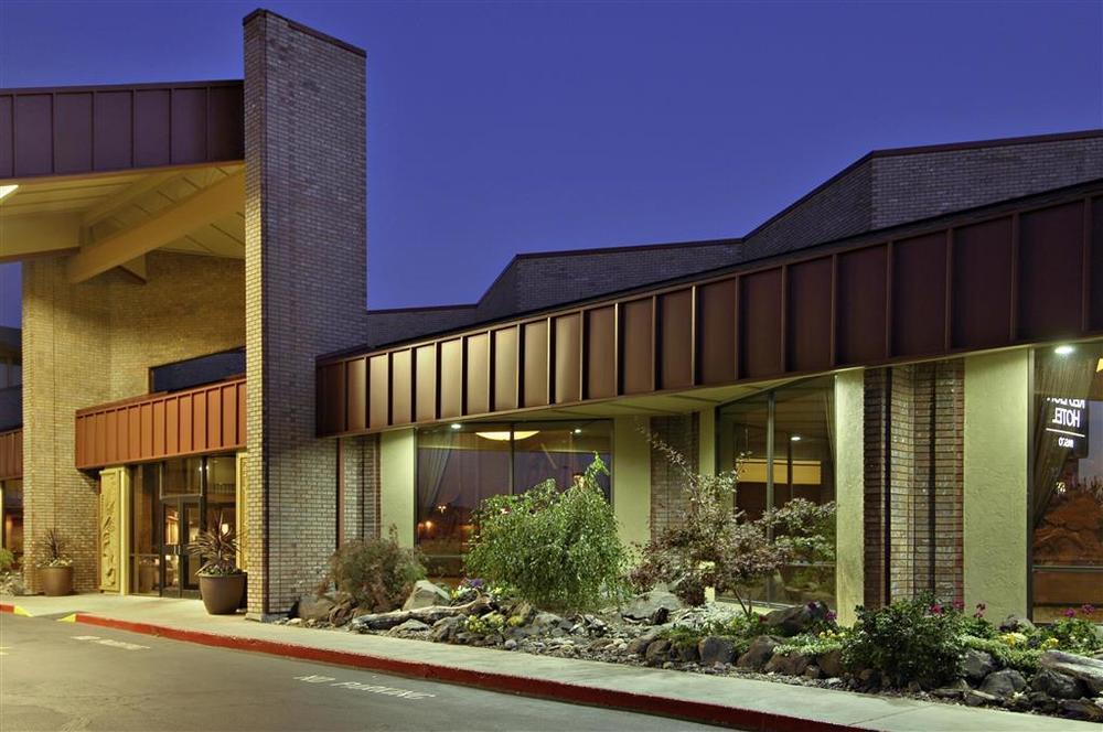 Red Lion Hotel Pasco Airport & Conference Center Exterior foto